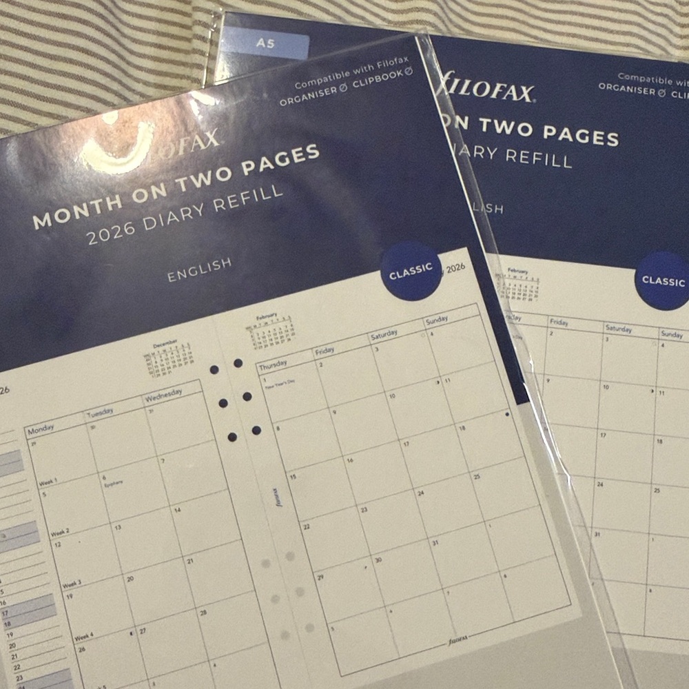 filoFAX A5 Diary Refill Set - Classic Blue and White - Picture 5 of 6